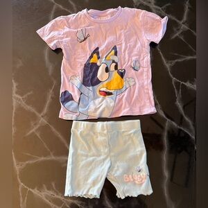 Kids 4T bluey shorts Set - Pink and Blue